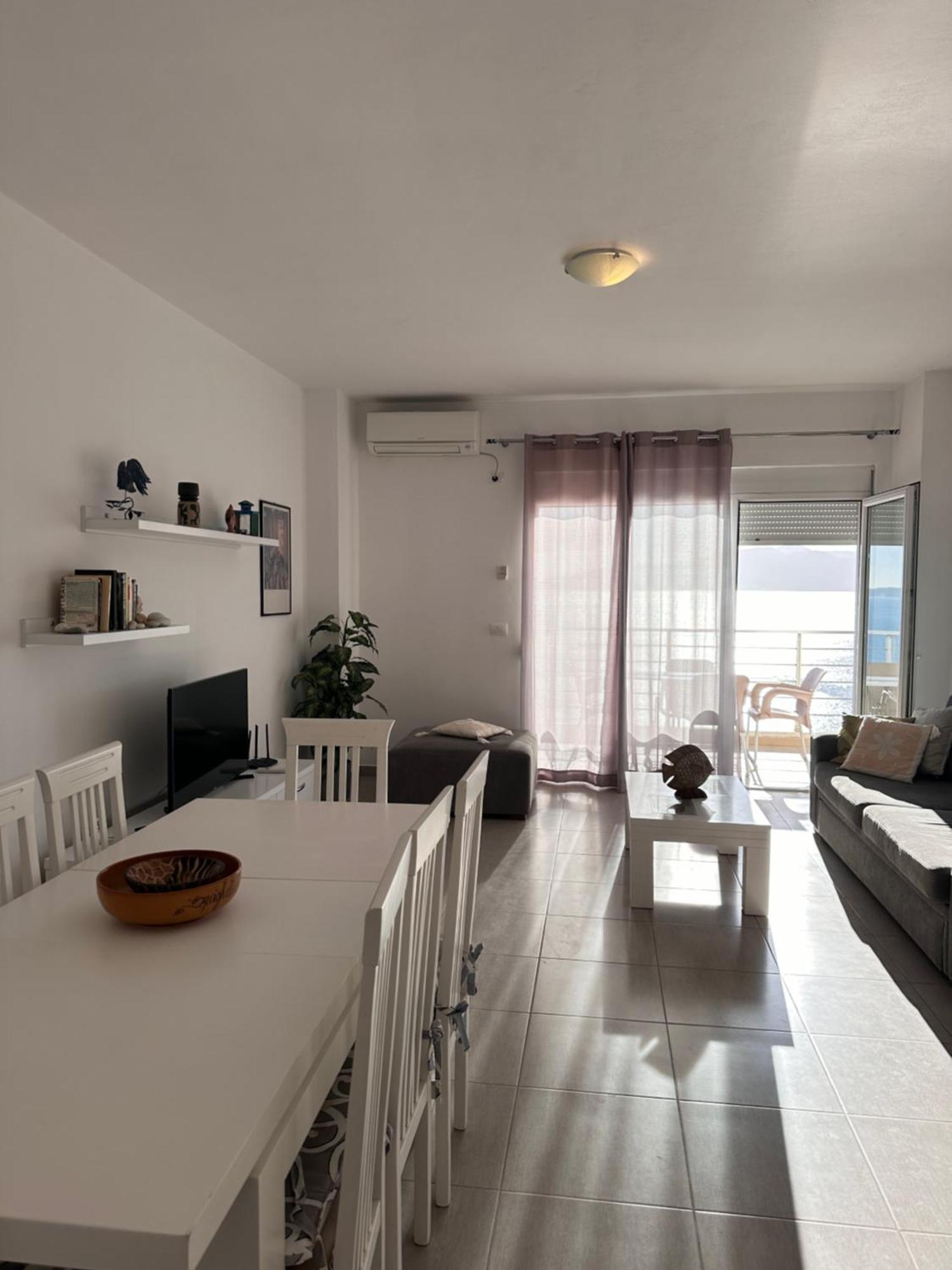 Bay View Apartment Sarandë Buitenkant foto