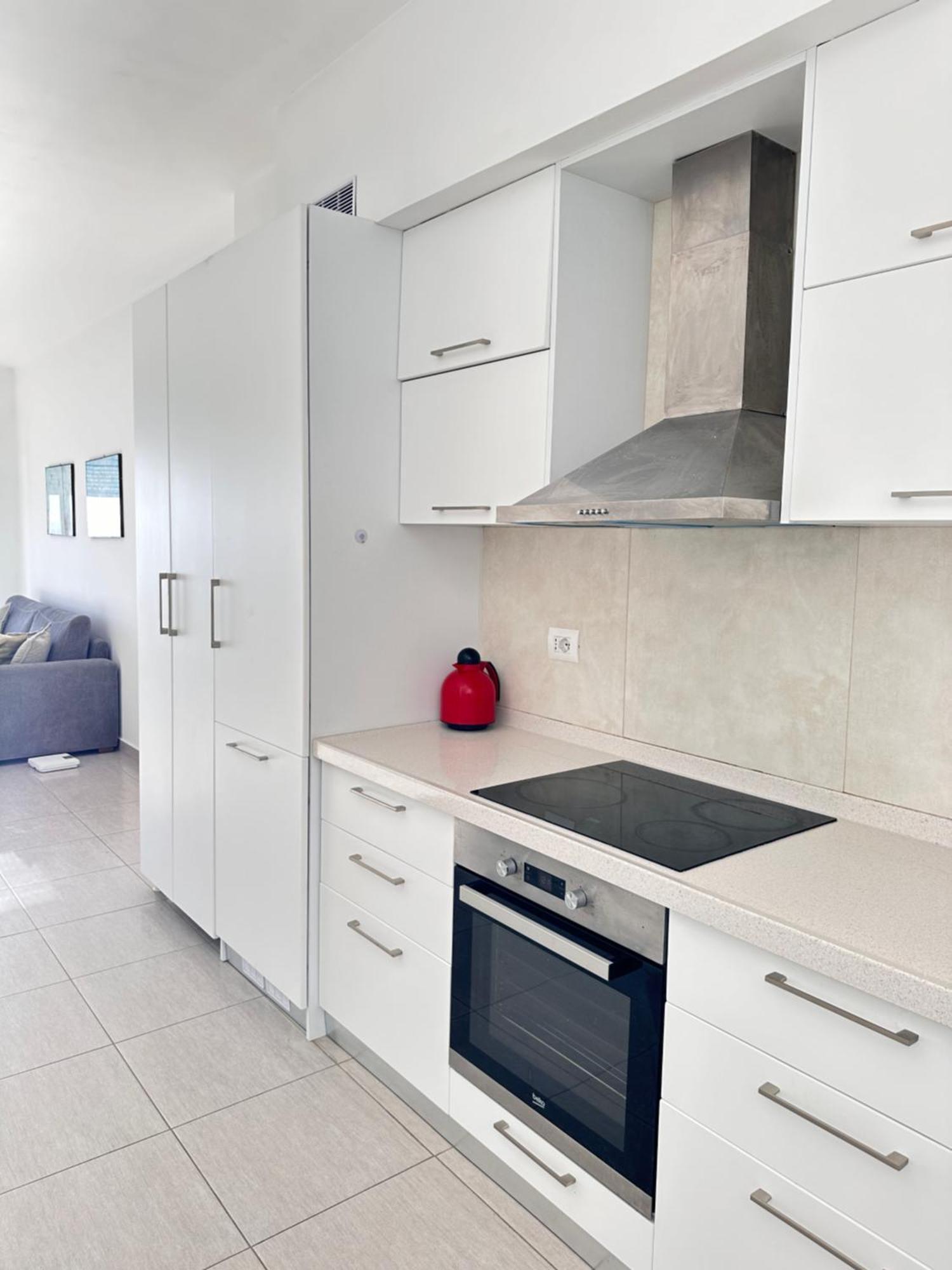 Bay View Apartment Sarandë Buitenkant foto